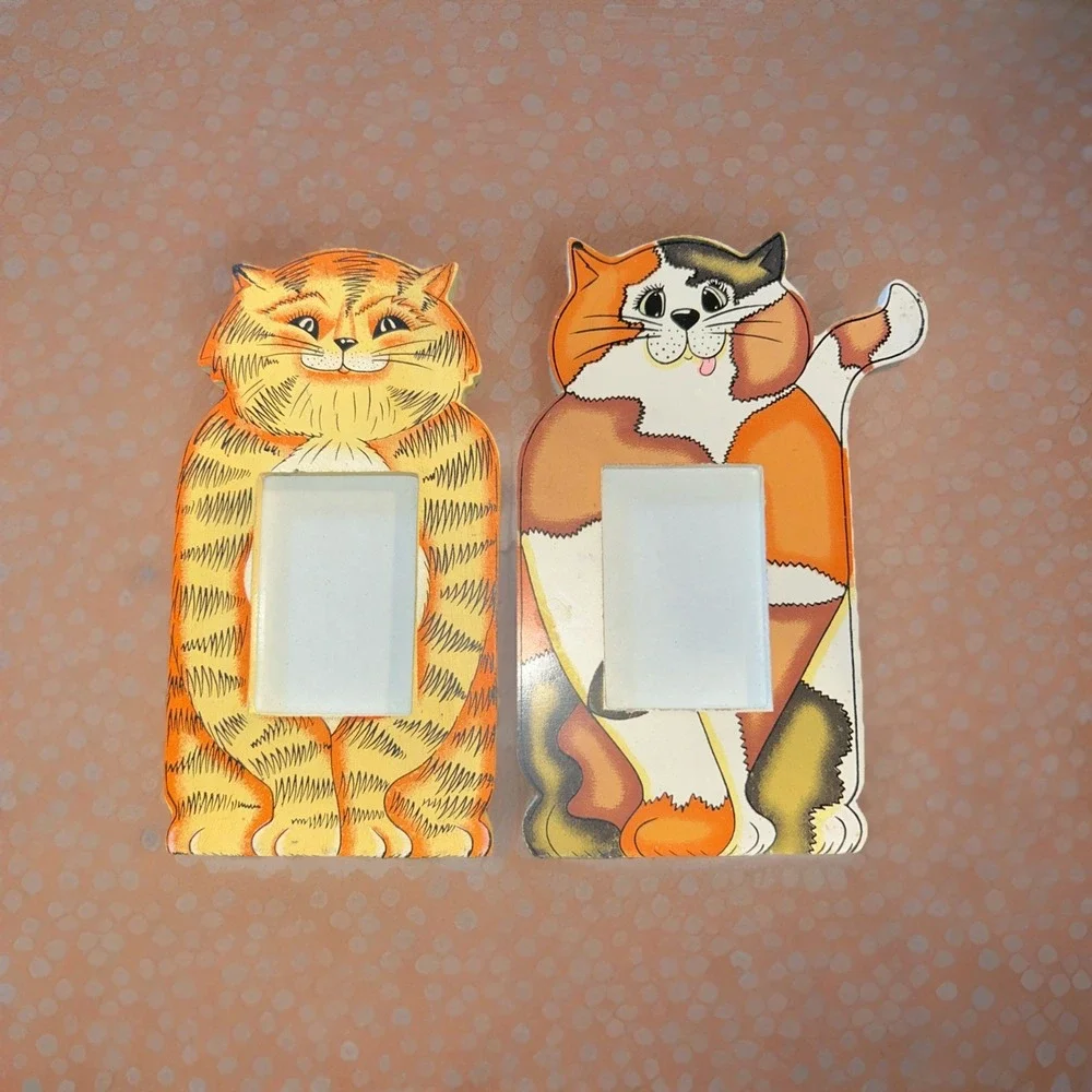 Vintage Lot Of 2 Orange Stripe Brown Black Cat Photo Frames 7 1/2 X 4 Wood Glass